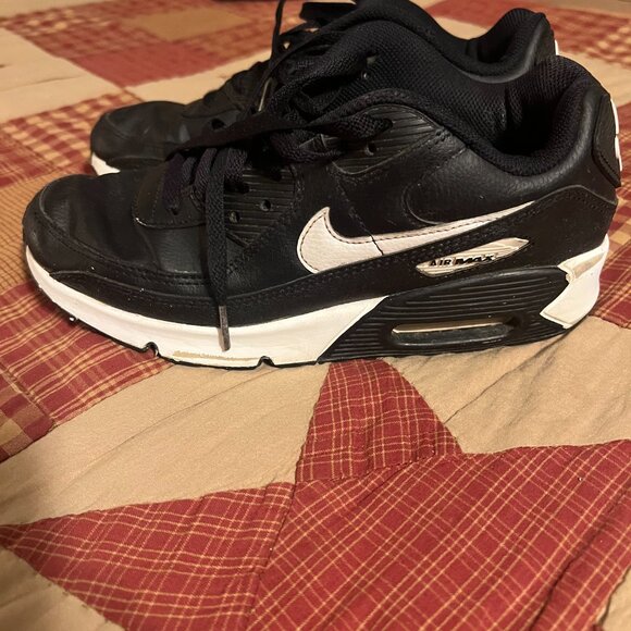 Nike Air Max - Picture 3 of 5
